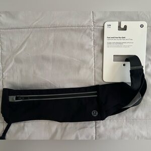 Lululemon runbelt size S/M